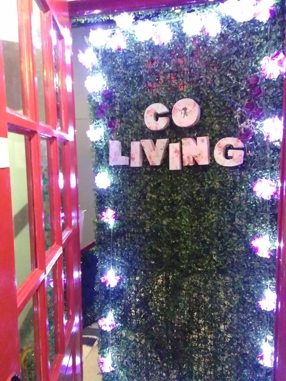 Co.Living Hostel Bandar Seri Begawan Eksteriør bilde