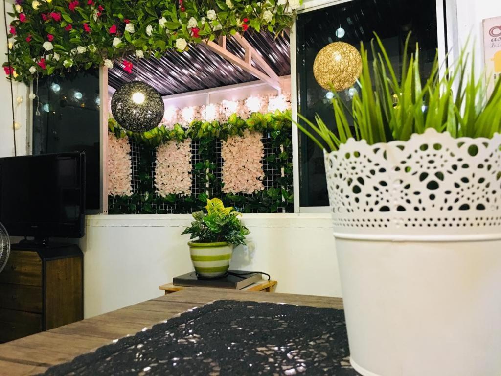 Co.Living Hostel Bandar Seri Begawan Eksteriør bilde